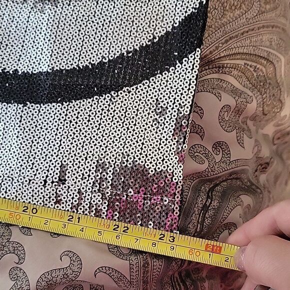 Valentino V - logo print sequin t- shirt - Picture 10 of 11